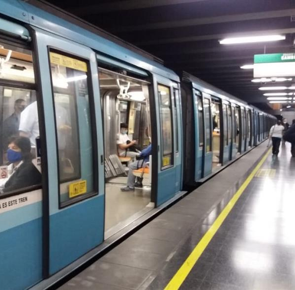 Línea 1 Metro Santiago: Servicio Normalizado Tras Cierres