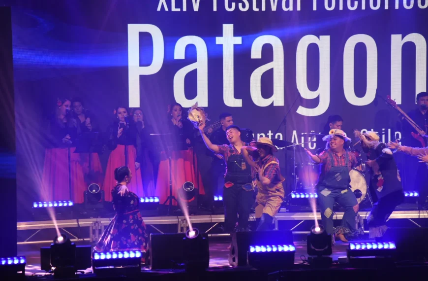 Festival Folclórico en la Patagonia: Gran Noche Artística