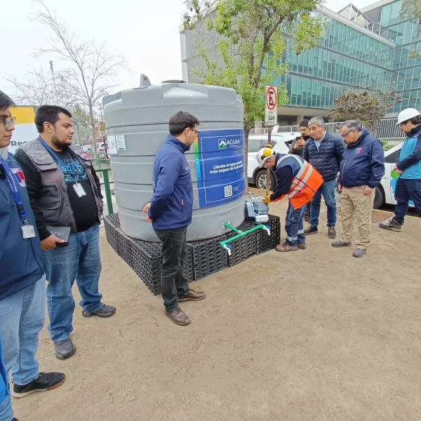 Corte de Agua en Santiago: Afectados y Horarios de Reposición