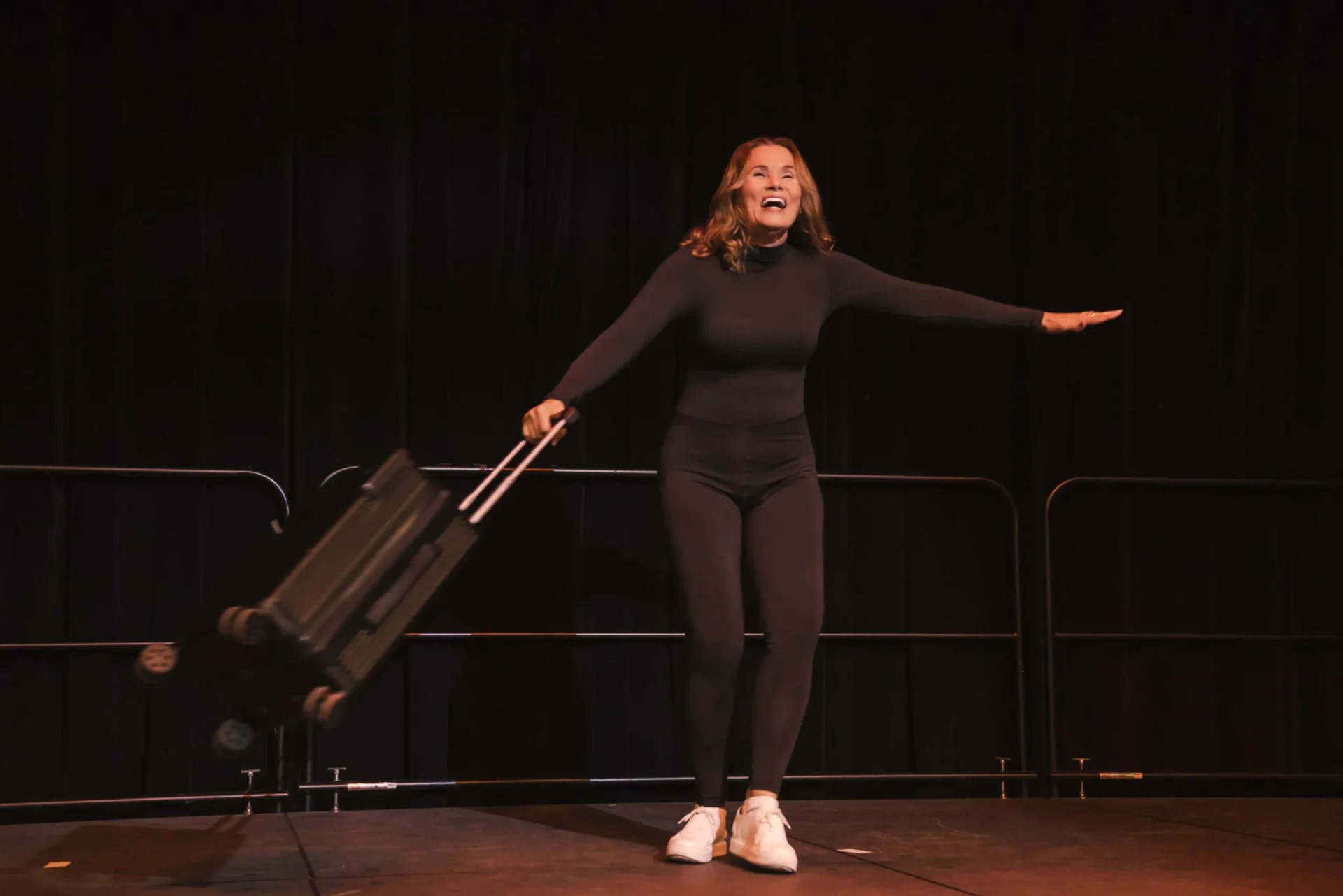 Teatro Itinerante Ascetas: Plan 72 en Hain