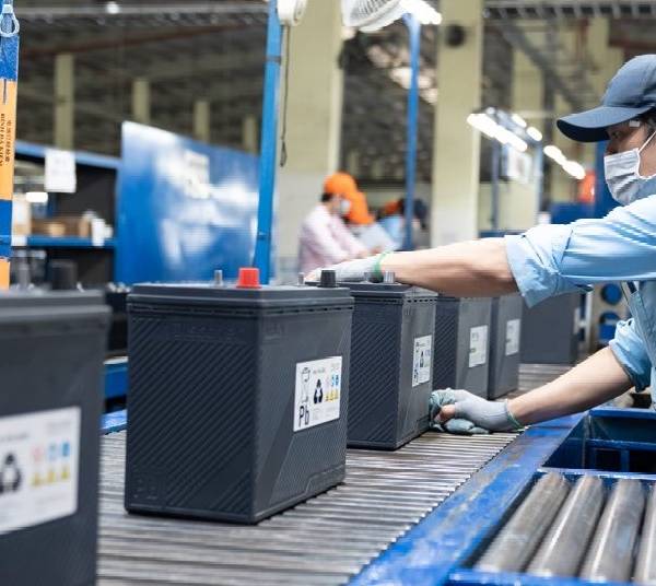 Empresa de Baterías y su Increíble Giro hacia la IA en 2026