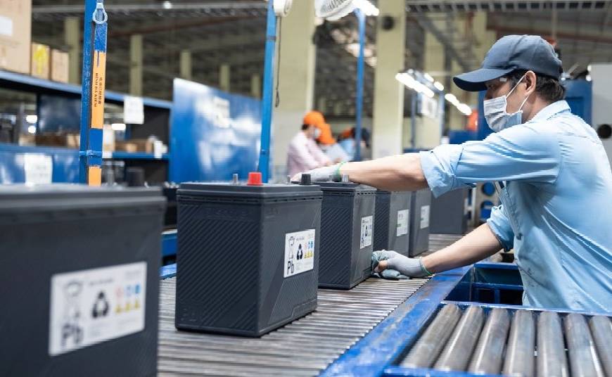 Empresa de Baterías y su Increíble Giro hacia la IA en 2026