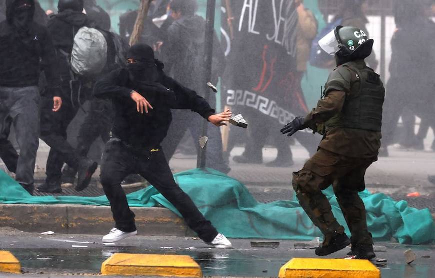 Falta de Diálogo en Educación: La Voz de los Estudiantes y Sus Demandas