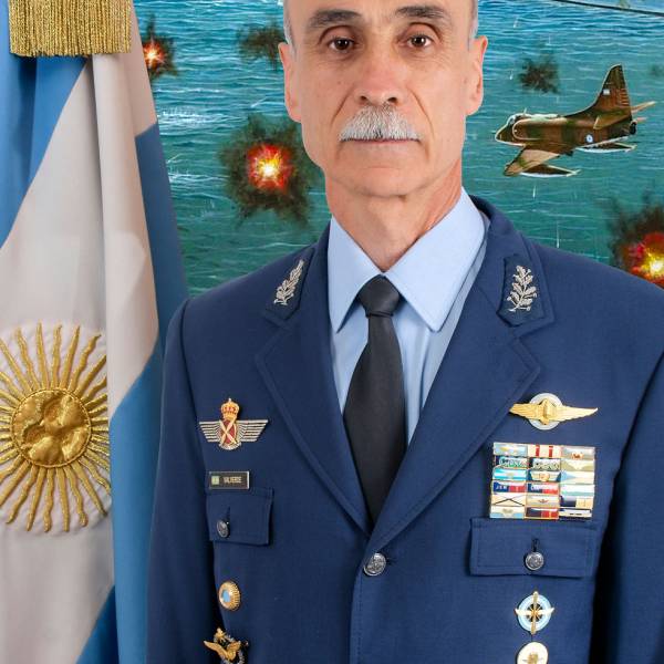 Gustavo Valverde Fuerza Aérea: La Sorpresa en el Cambio de Cúpula