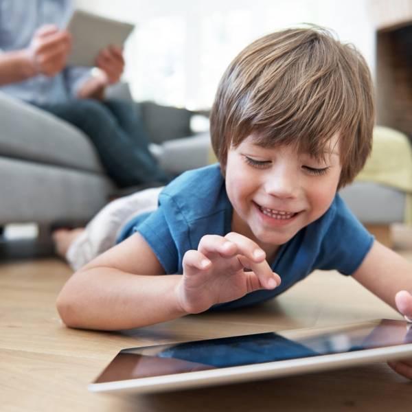 Criando hijos en la era de la IA: ¿Cómo enfrentar el futuro?